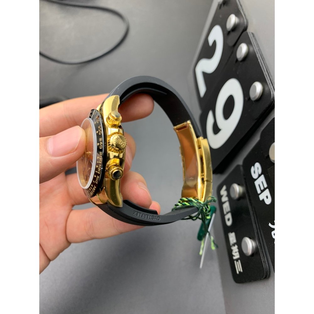 Rolex Daytona 116518LN Yellow Gold Dial Rubber Strap Swiss 4130 Movement