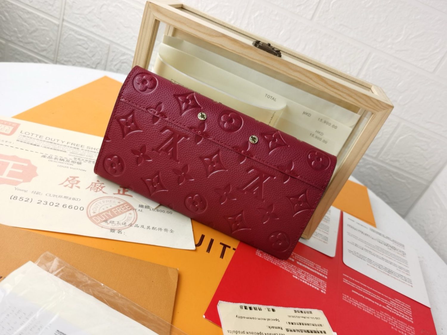 LV Diamond pattern leather embossed pochette metis handbag envelope wallet