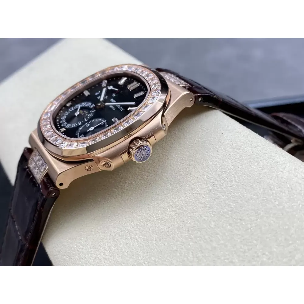 GR Factory PATEK PHILIPPE Patek Philippe Sports Elegant Series 5724 Watch (Nautilus)