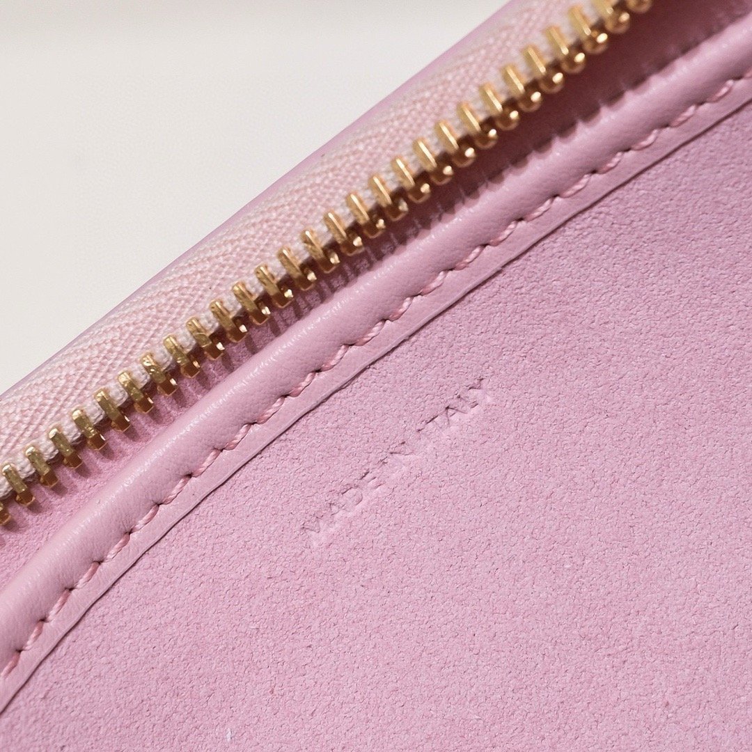Sakura Pink AVA TRIOMPHE Full Leather Handbag