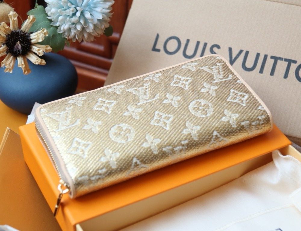 LV Gold Single Zipper Wallet Series