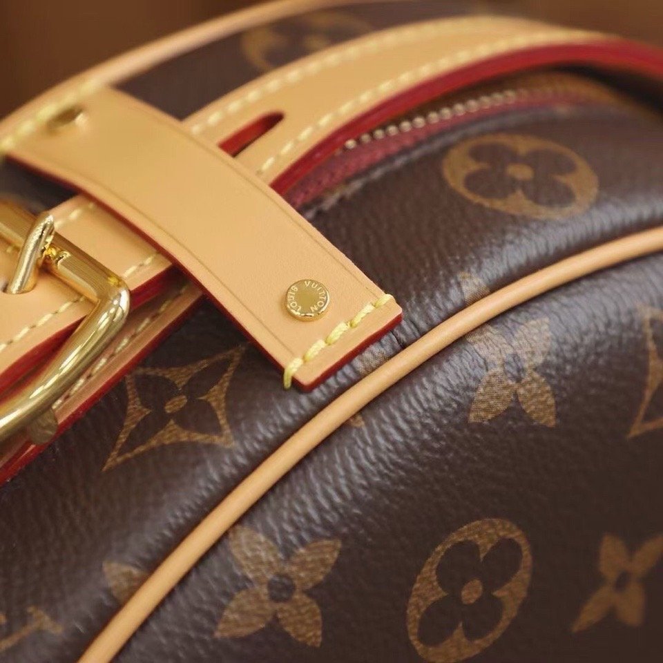 Louis Vuitton Boite chaau soue soft round cake 20x22.5x8cm