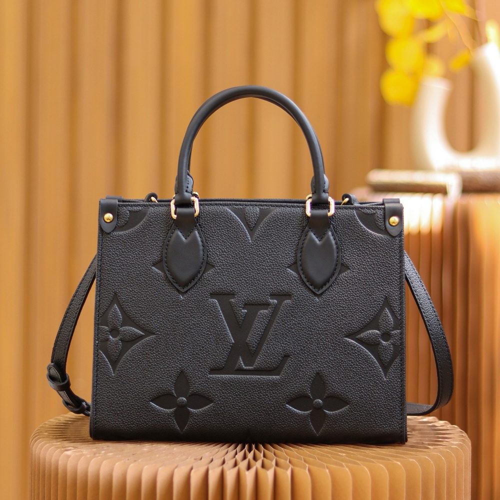 Louis Vuitton ONTHEGO Small size m45653 25*19*11.5cm