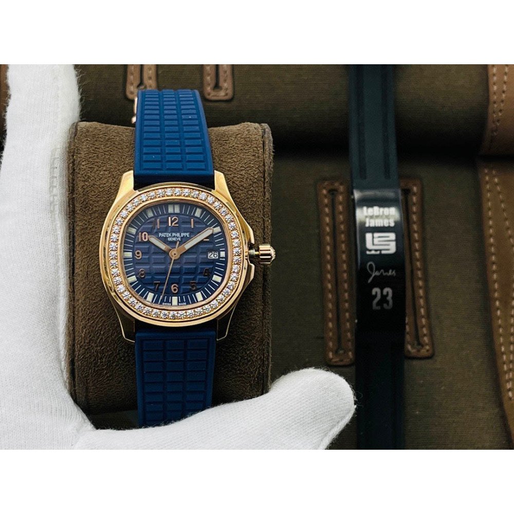 Patek Philippe AQUANAUT Mechanical Watch Size: 35.6 * 9.5 mm