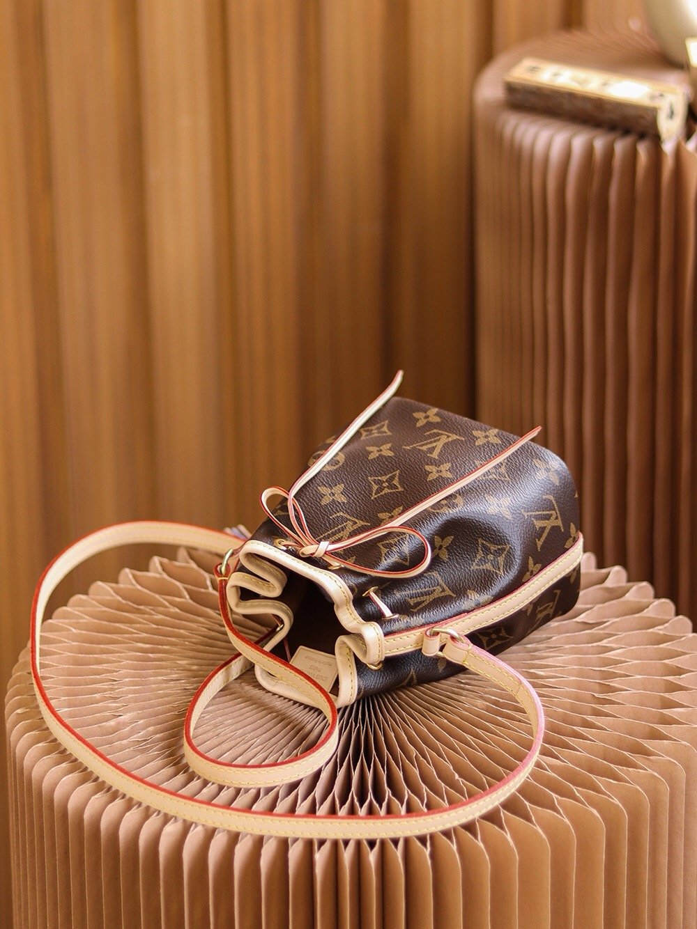 Louis Vuitton NANO m41346 13*16*10cm