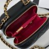 Chanel 22P small round box makeup bag sweetly feel makeup bag AS3066W980