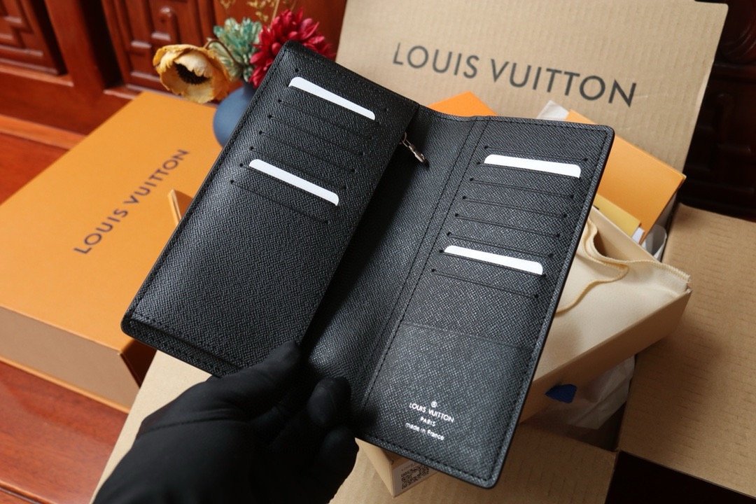 LV brazza wallet monogram canvas