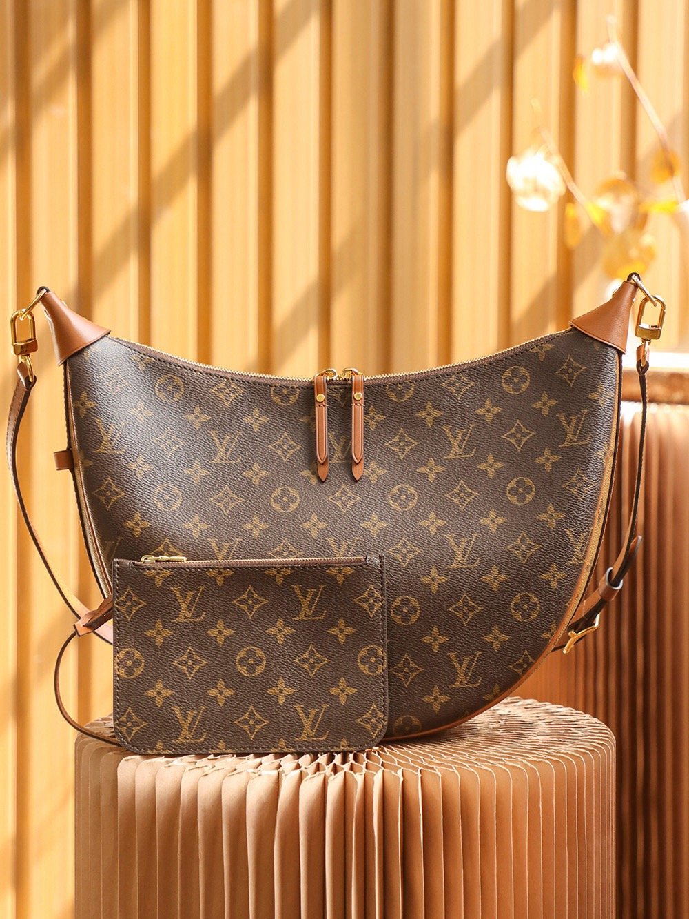 LOOP HOBO catwalk model #m46311# 38*26*10cm