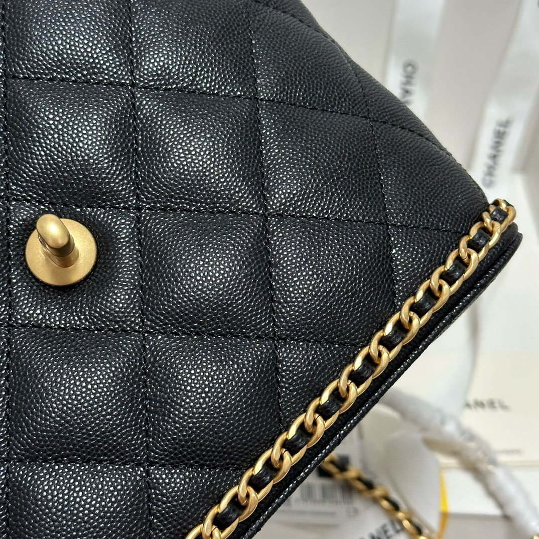Chanel 23K litchi leather ball pattern chain backpack AS4490W1080