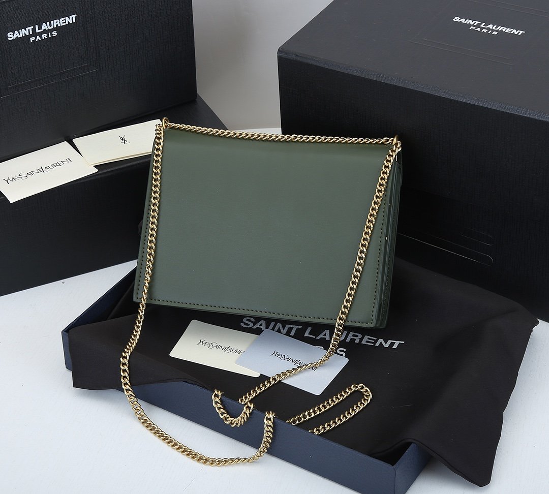 YSL CASSANDRA P420