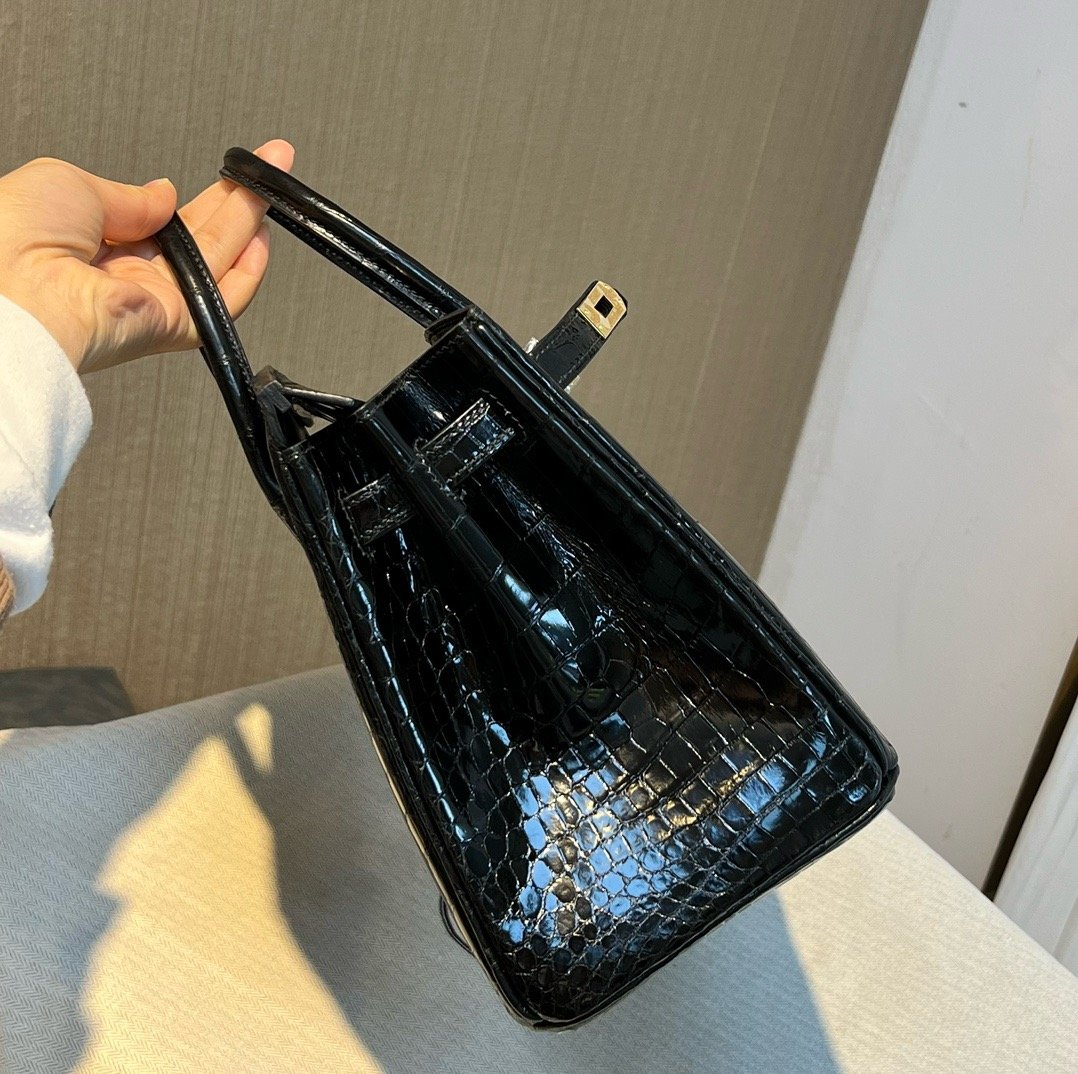 BK 25 Black Gold High Gloss Crocodile Hermès Handbag