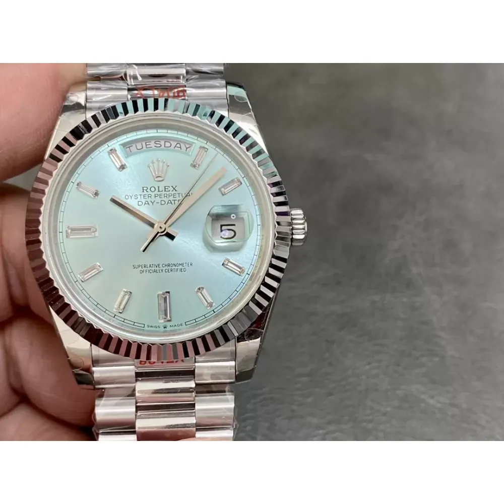 Rolex DayDate 228236 40mm GMF 1:1 Best Edition Ice Blue Dial Fluted Bezel on SS Bracelet A3255 or A2836 (Tungsten Heavy Version)