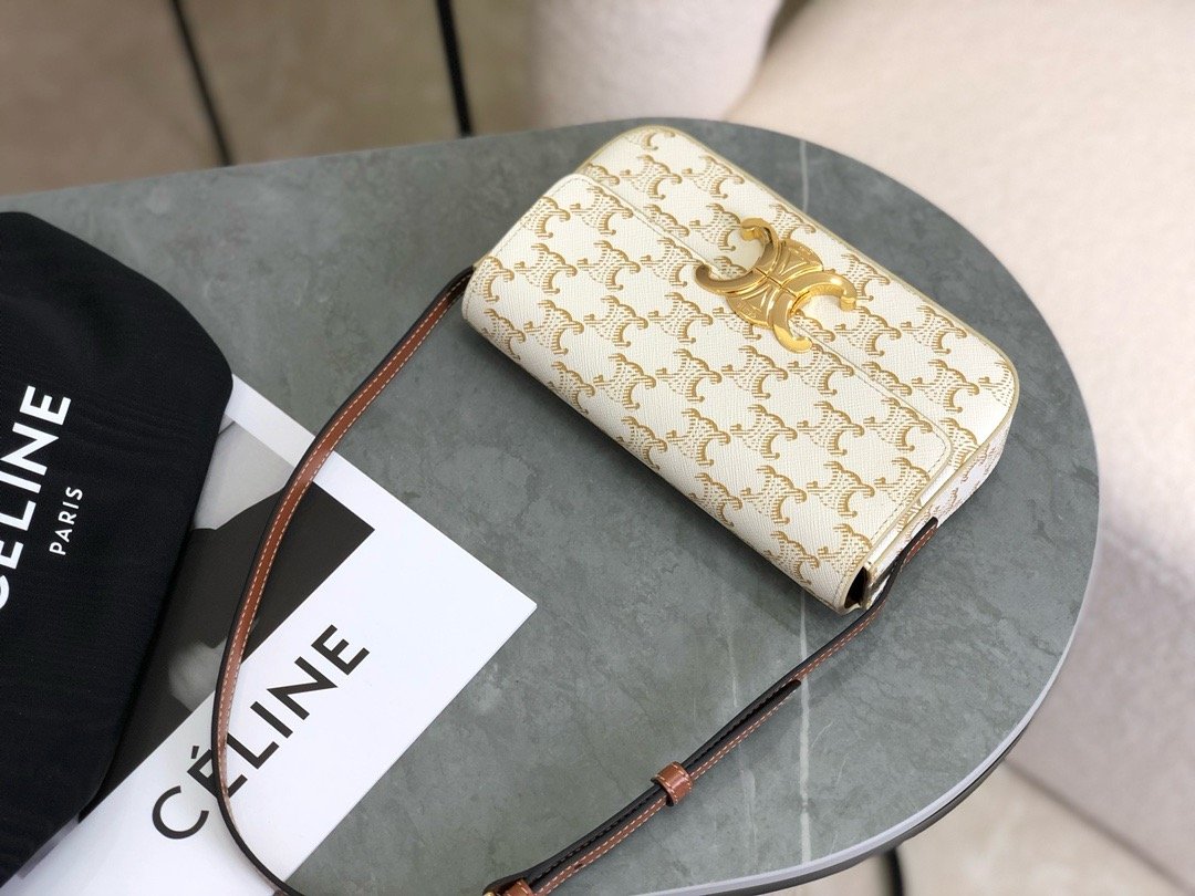 𝗖𝗘𝗟𝗜𝗡𝗘 | Arc de Triomphe underarm White 𝟮𝟬*𝟭𝟬*𝟰𝒄𝒎bag