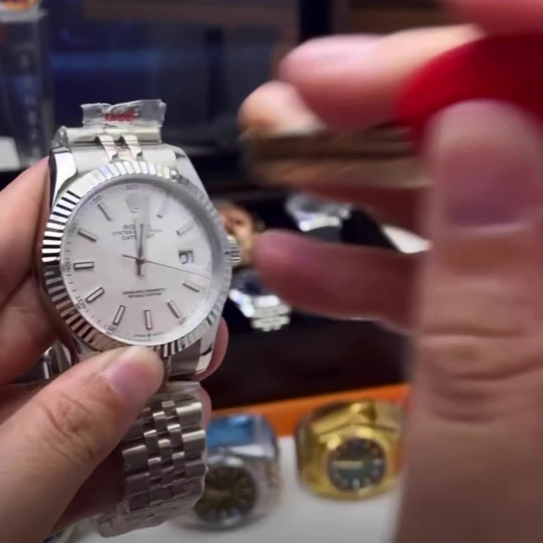 Rolex Datejust 41 Oystersteel and 18K White Gold 41 mm White Dial 126334-0010