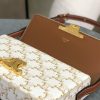𝗖𝗘𝗟𝗜𝗡𝗘 | Arc de Triomphe underarm White 𝟮𝟬*𝟭𝟬*𝟰𝒄𝒎bag