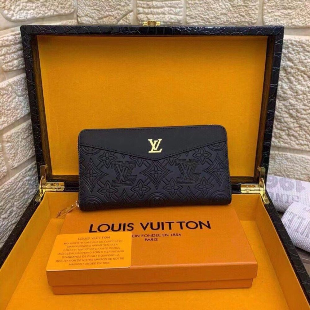 LV zipper wallet embossed wallet wallet card holder