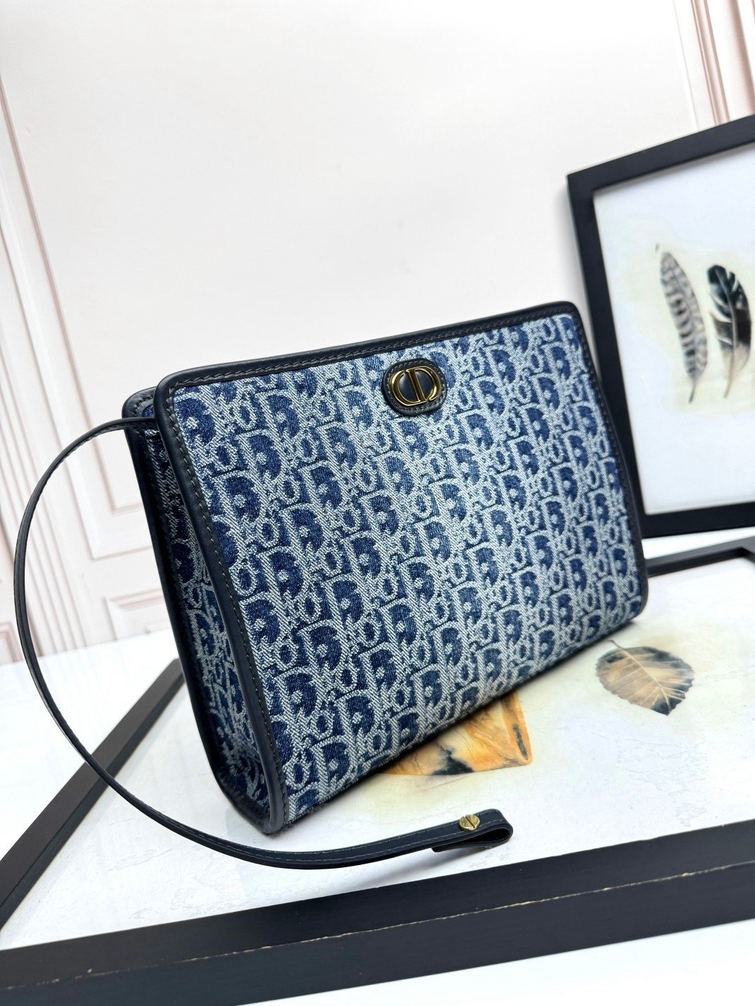 𝐃𝐢𝐨𝐫 𝐌𝐎𝐍𝐓𝐀𝐈𝐆𝐍𝐄 Clutch 30 Montaigne Denim D Lanbu D6313