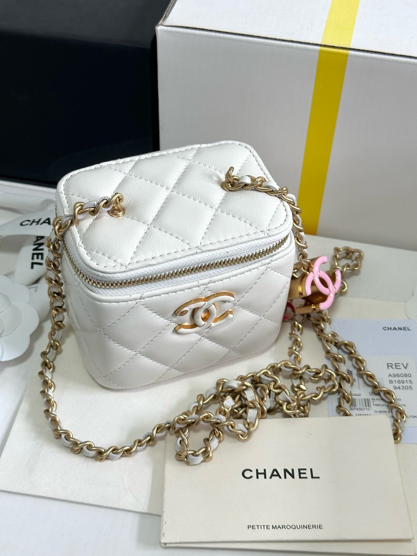 Chanel 24A Workshop enamel adjusting button makeup case 96080W650