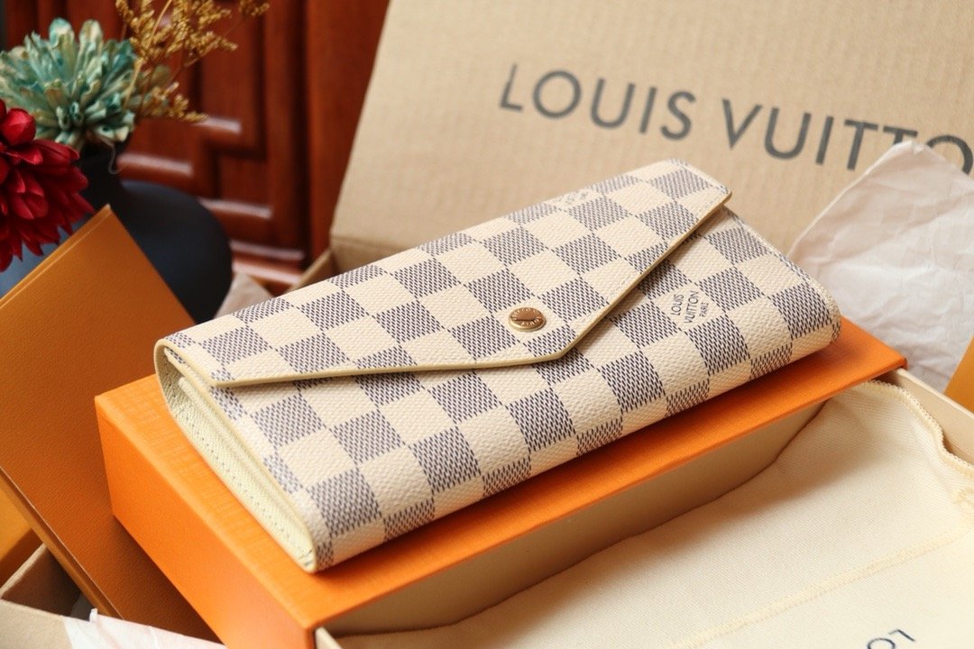 LV brazza wallet monogram canvas 19*3.5*10cm