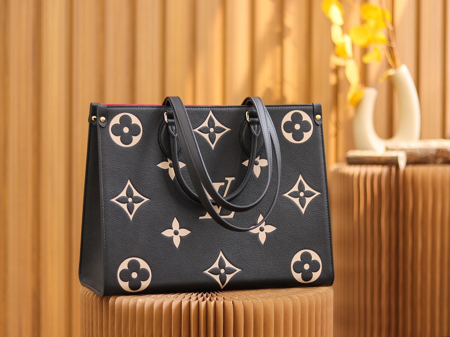 Louis Vuitton ONTHEGO Medium m45495 35*27*14cm
