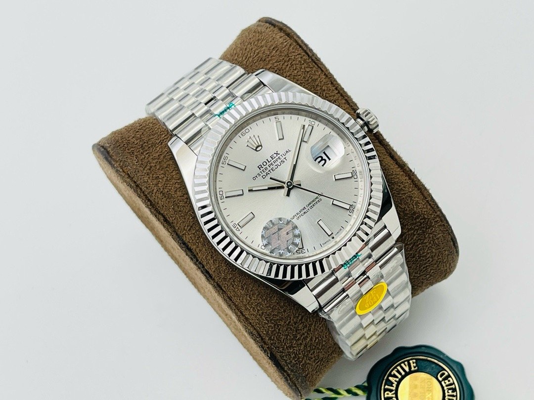 Rolex Day-Date 40mm 3255 white or blue