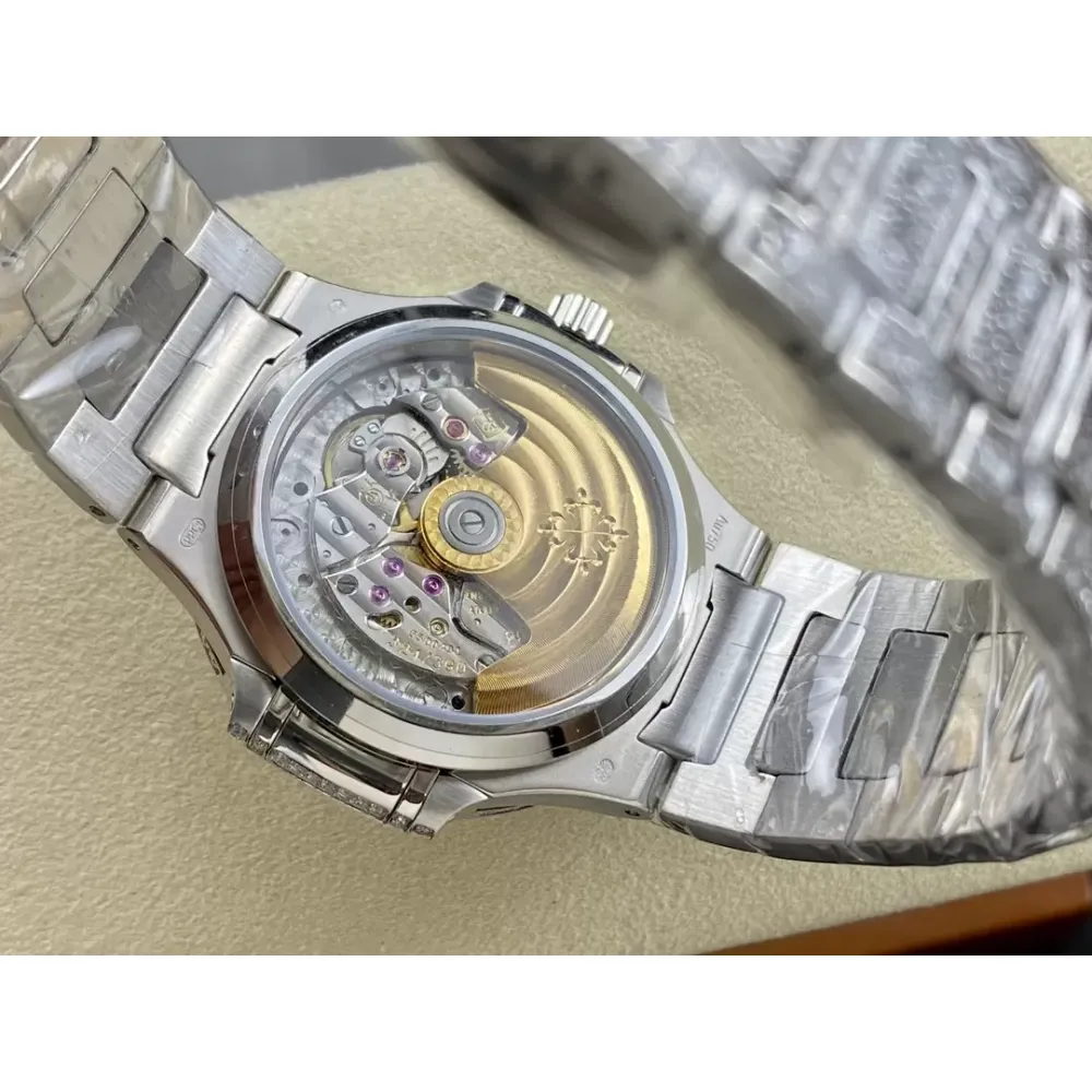 GR PP Patek Philippe AQUANAUT series 7118/1450G-001 watch
