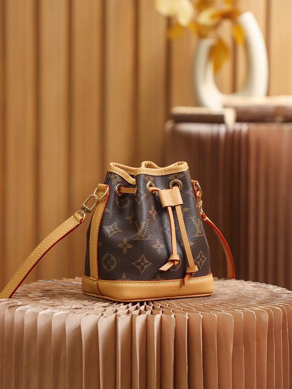 Louis Vuitton Nano Mini small bucket m81266 old flower 13*16*10cm