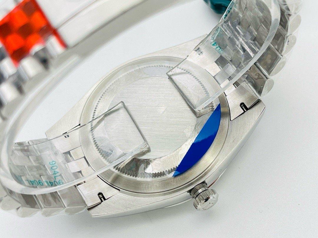 Rolex Day-Date 40mm 3255 white or blue