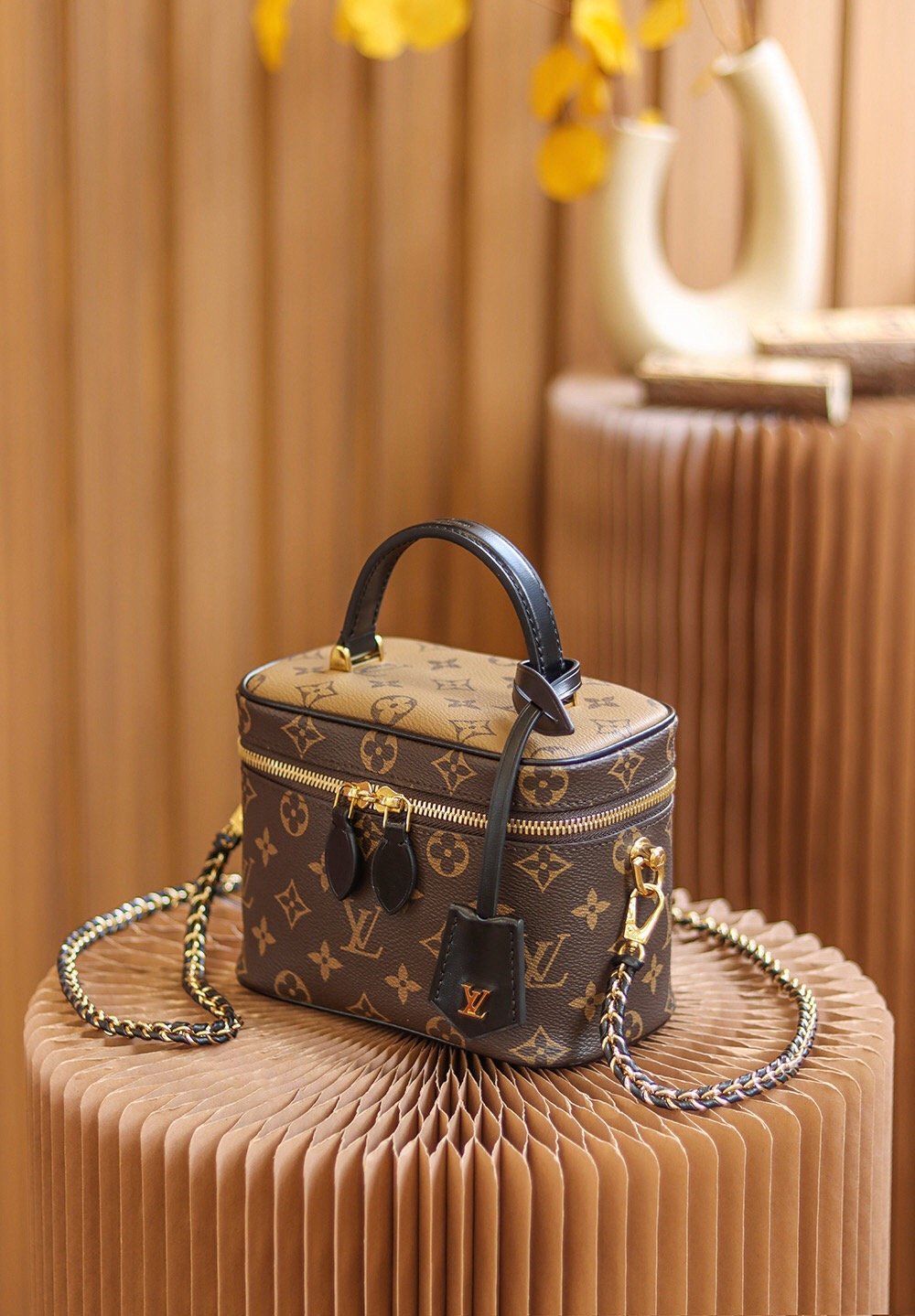 VANITY Cosmetic Bag Series m45165 19*13*11cm