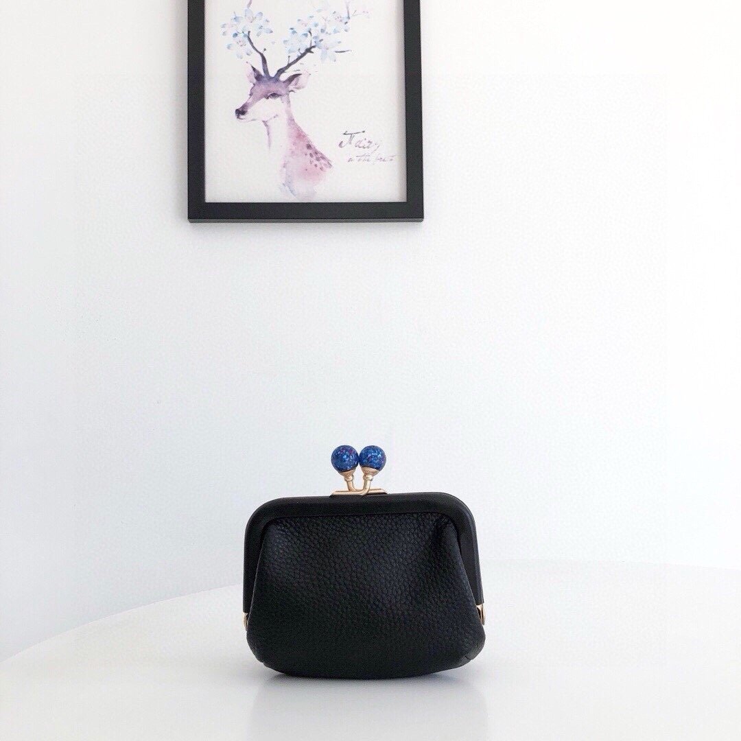 COACH prse kiss lock print solid color coin purse Black