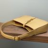 【𝑳𝑬 𝟓 𝑨 𝟕】𝙍𝙤𝙨𝙚 same style smooth plain leather 𝙃𝙊𝘽𝙊 handbag Plain leather Tabby Gold/Apricot 𝟔𝟓𝟕𝟐𝟐𝟖