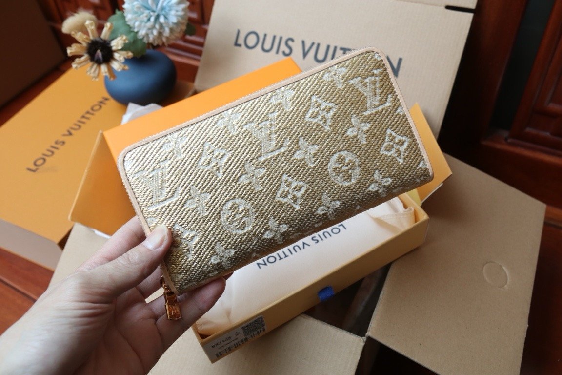 LV Gold Single Zipper Wallet Series