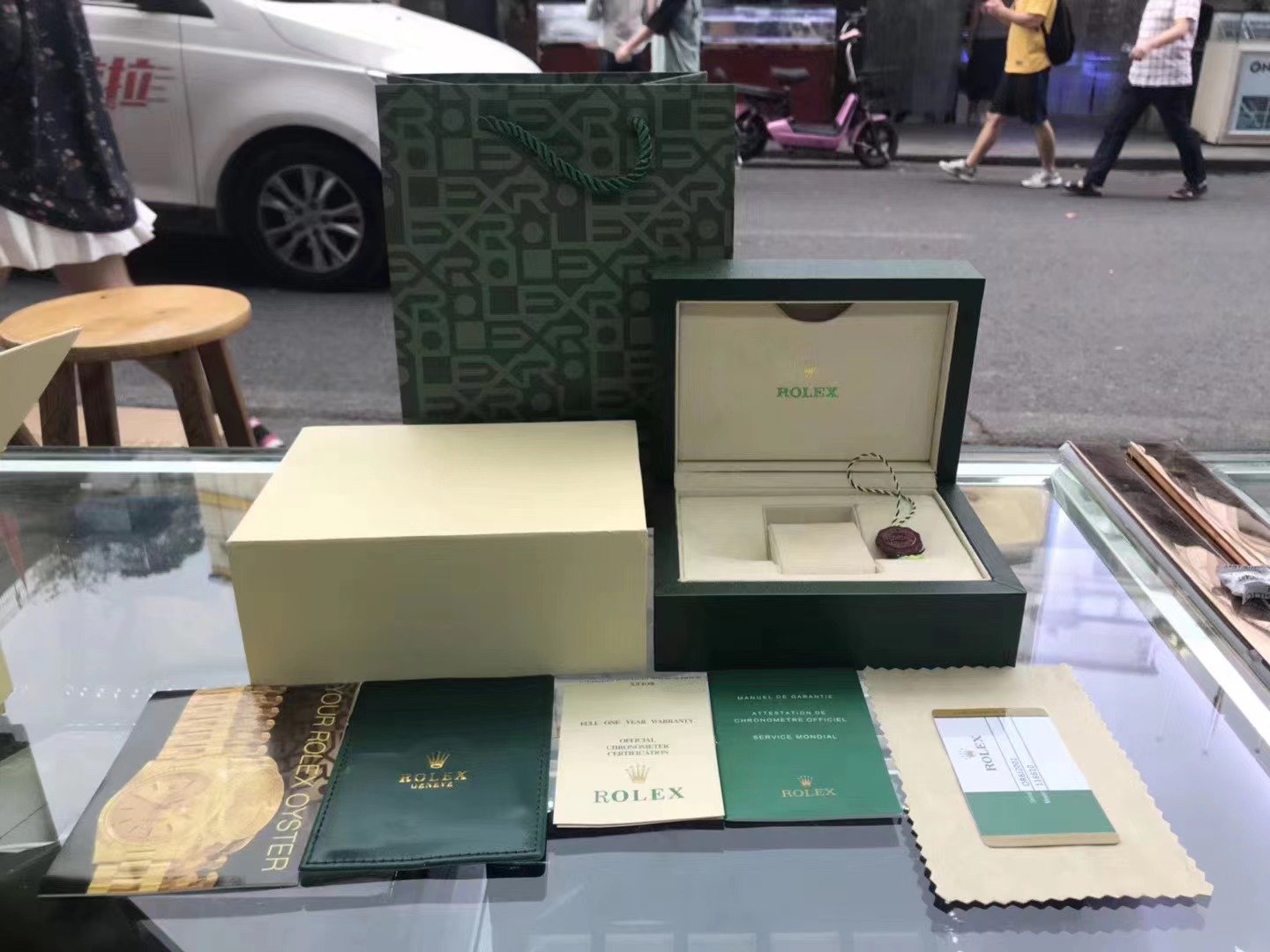 Rolex box