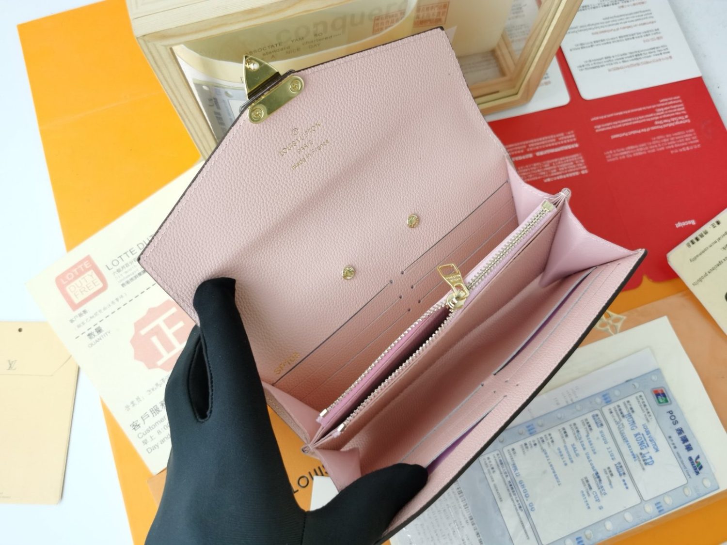 LV Diamond pattern leather embossed pochette metis handbag envelope wallet