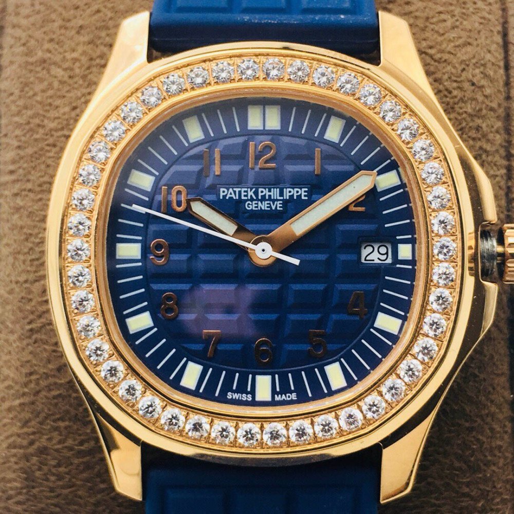 Patek Philippe Quartz Watch Size: 35.6*9.5mm