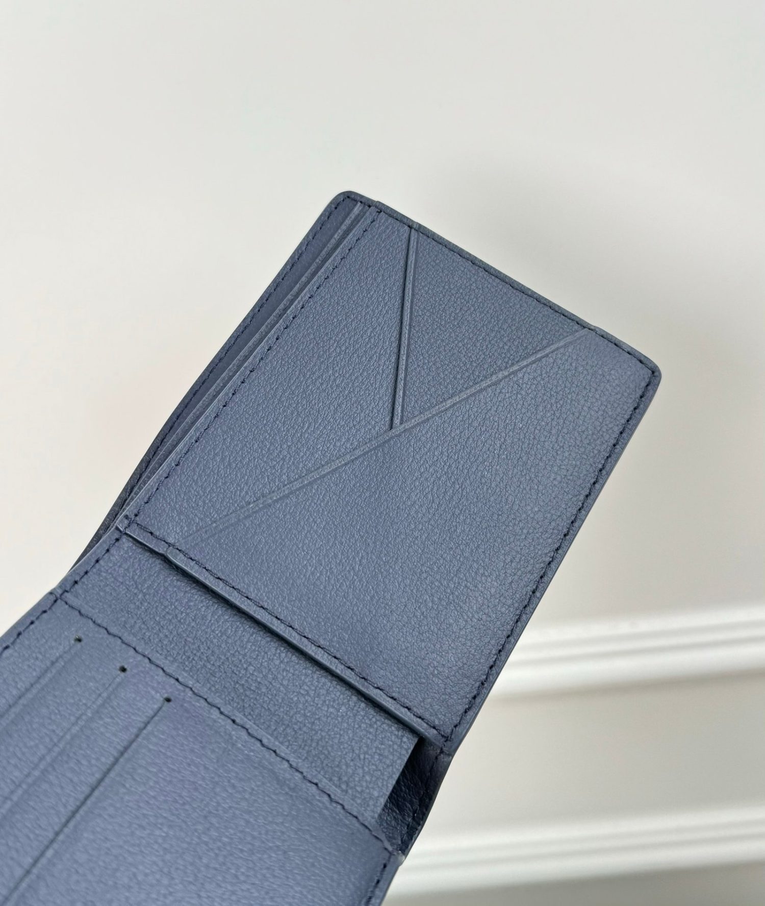 LV multiple wallet wallet card holder