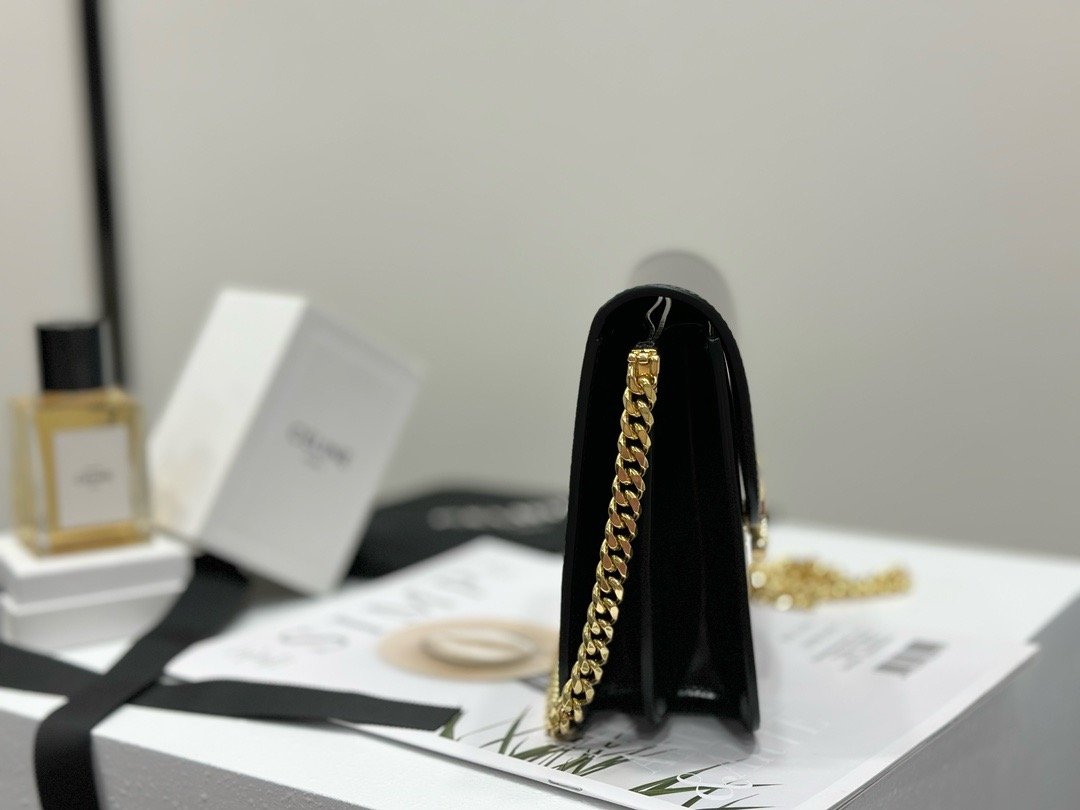 𝗖𝗘𝗟𝗜𝗡𝗘 |𝑪𝑶𝑳𝑳𝑬𝑮𝑬 𝑻𝑹𝑰𝑶𝑴𝑷𝑯𝑬 Arc de Triomphe Black Gold 𝟮𝟬*𝟭𝟲*𝟱𝒄𝒎