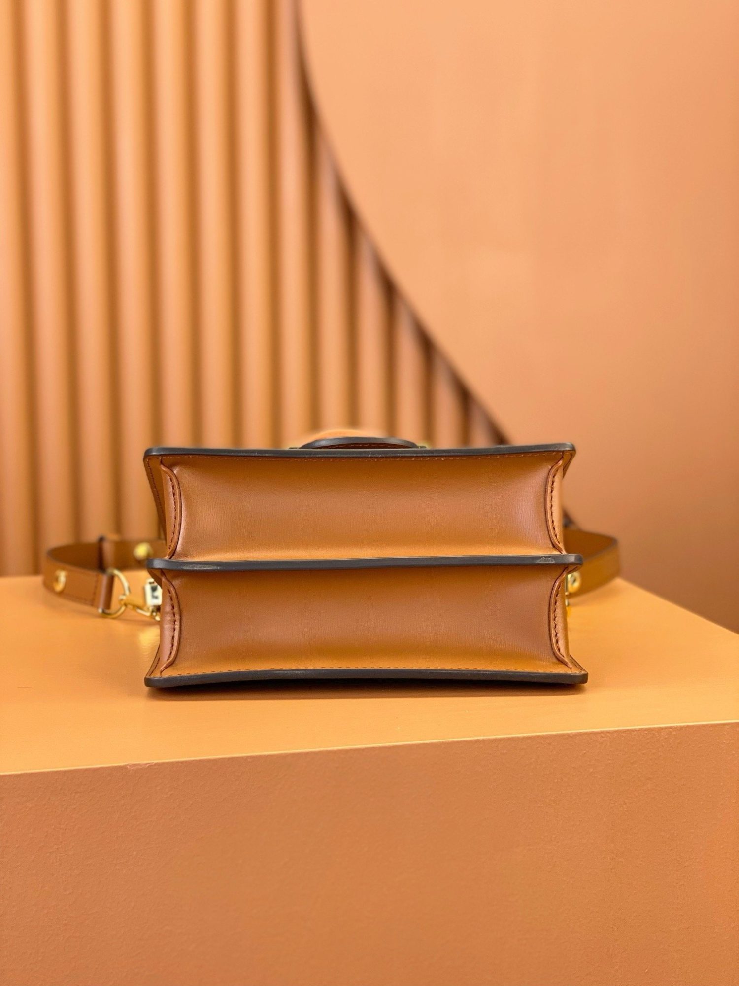 Dauphine handbag