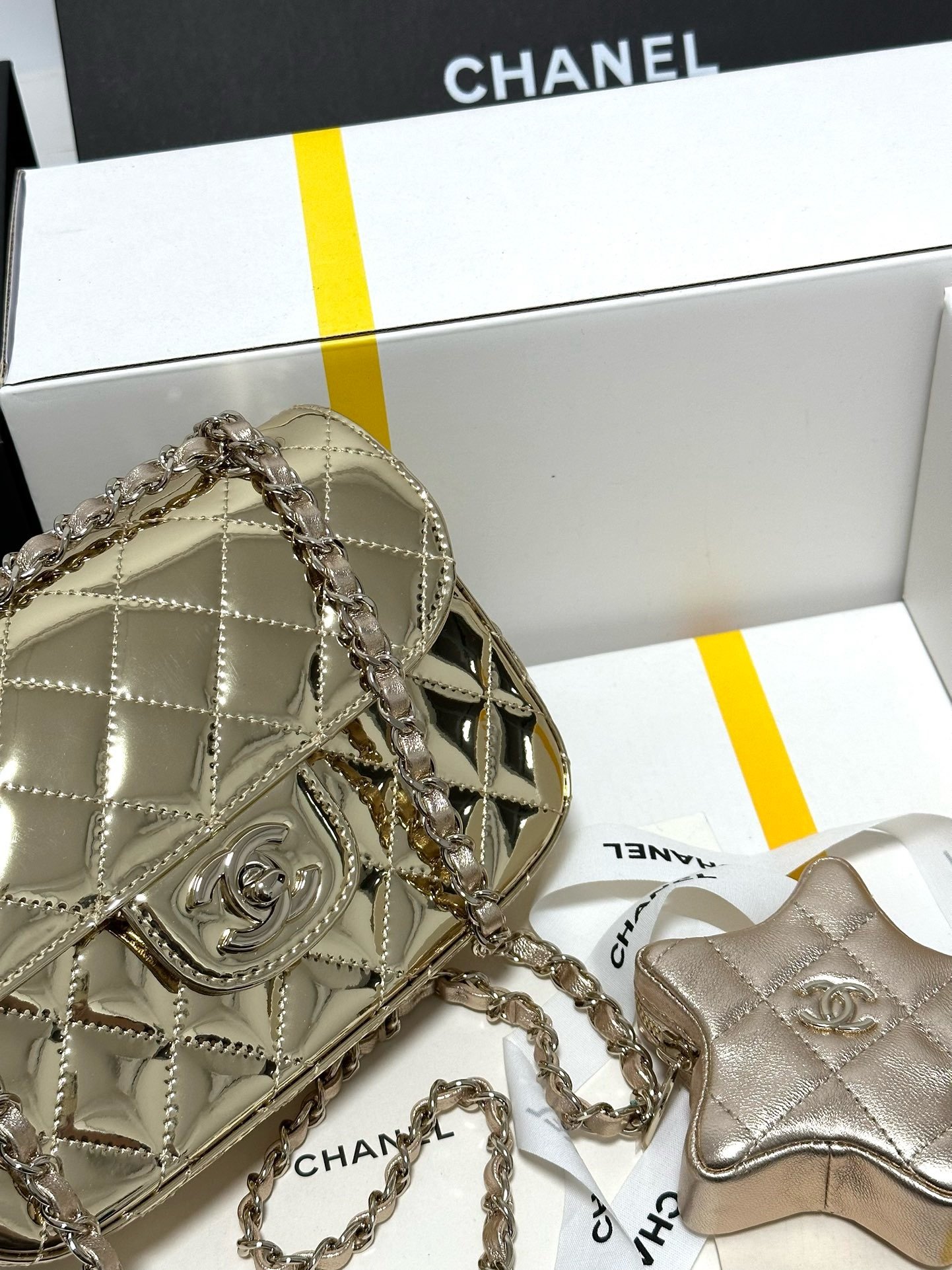 Chanel 24c Star Bag CF AS4646W1130
