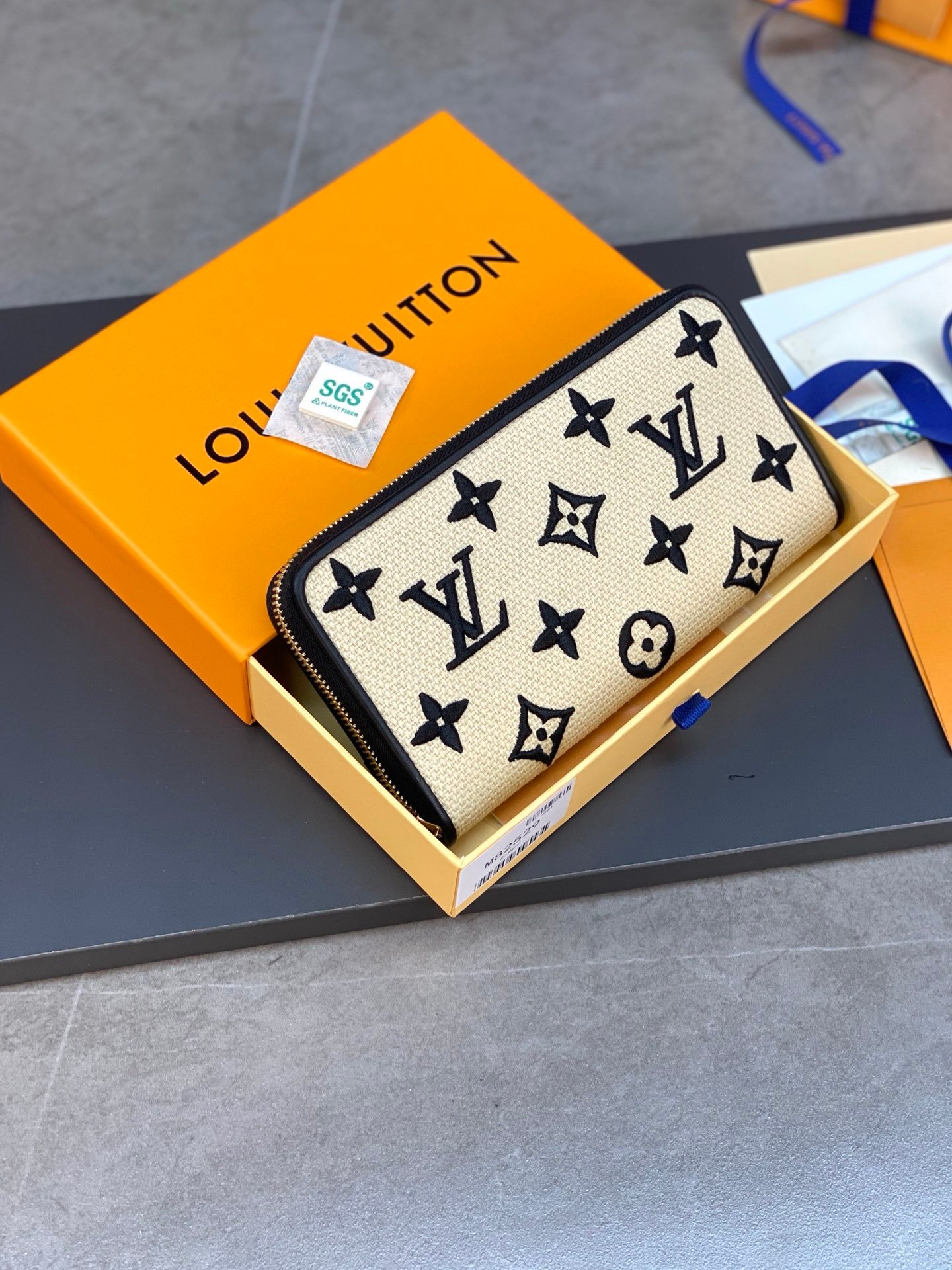 LV Zippy zipper wallet clutch 19.5x10.5x2.5cm