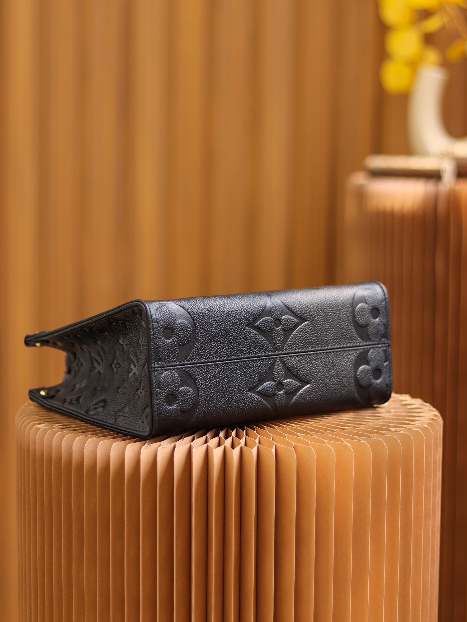 Louis Vuitton ONTHEGO Small size m45653 25*19*11.5cm
