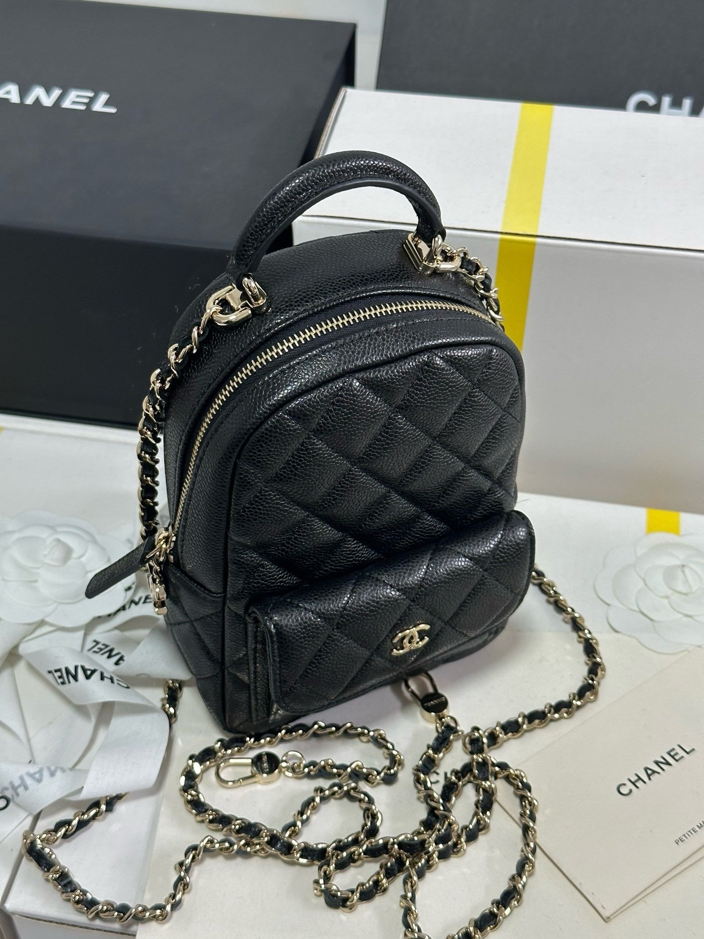Multifunctional 𝗠𝗶𝗻𝗶 Backpack black AS3753W980