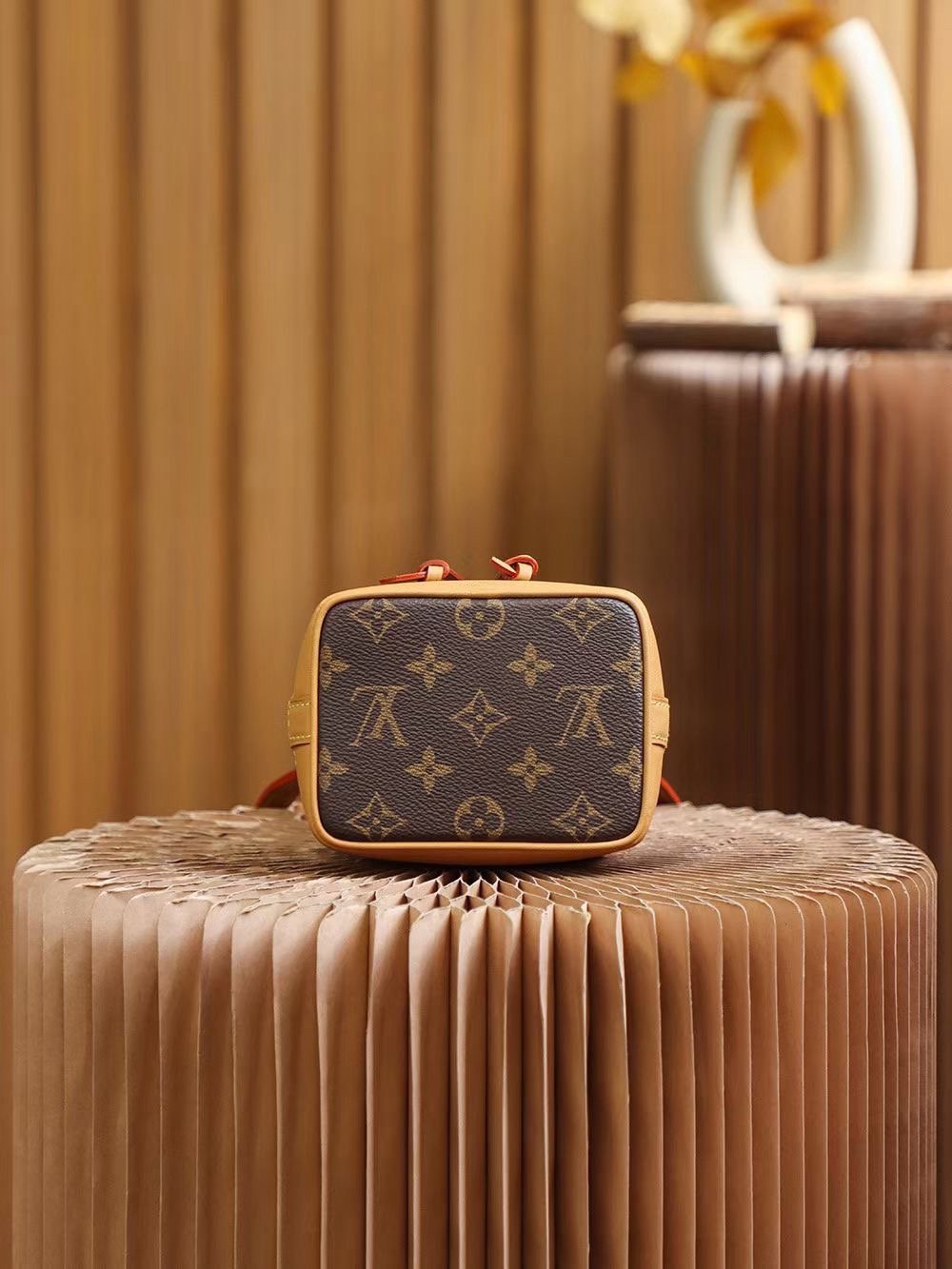 Louis Vuitton Nano Mini small bucket m81266 old flower 13*16*10cm
