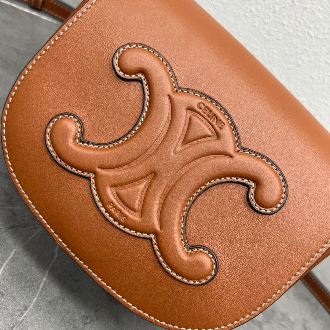 2024 Spring/Summer FOLCO Saddle Bag