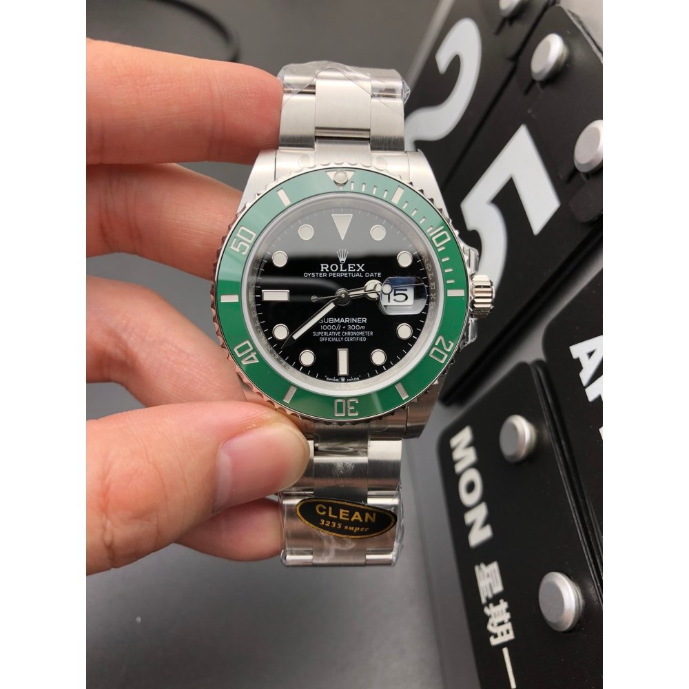 Rolex Submariner 116610LV Hulk 3135 Movement Clean F