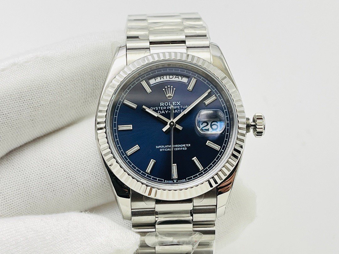 Rolex Day-Date 40mm 3255 white or blue