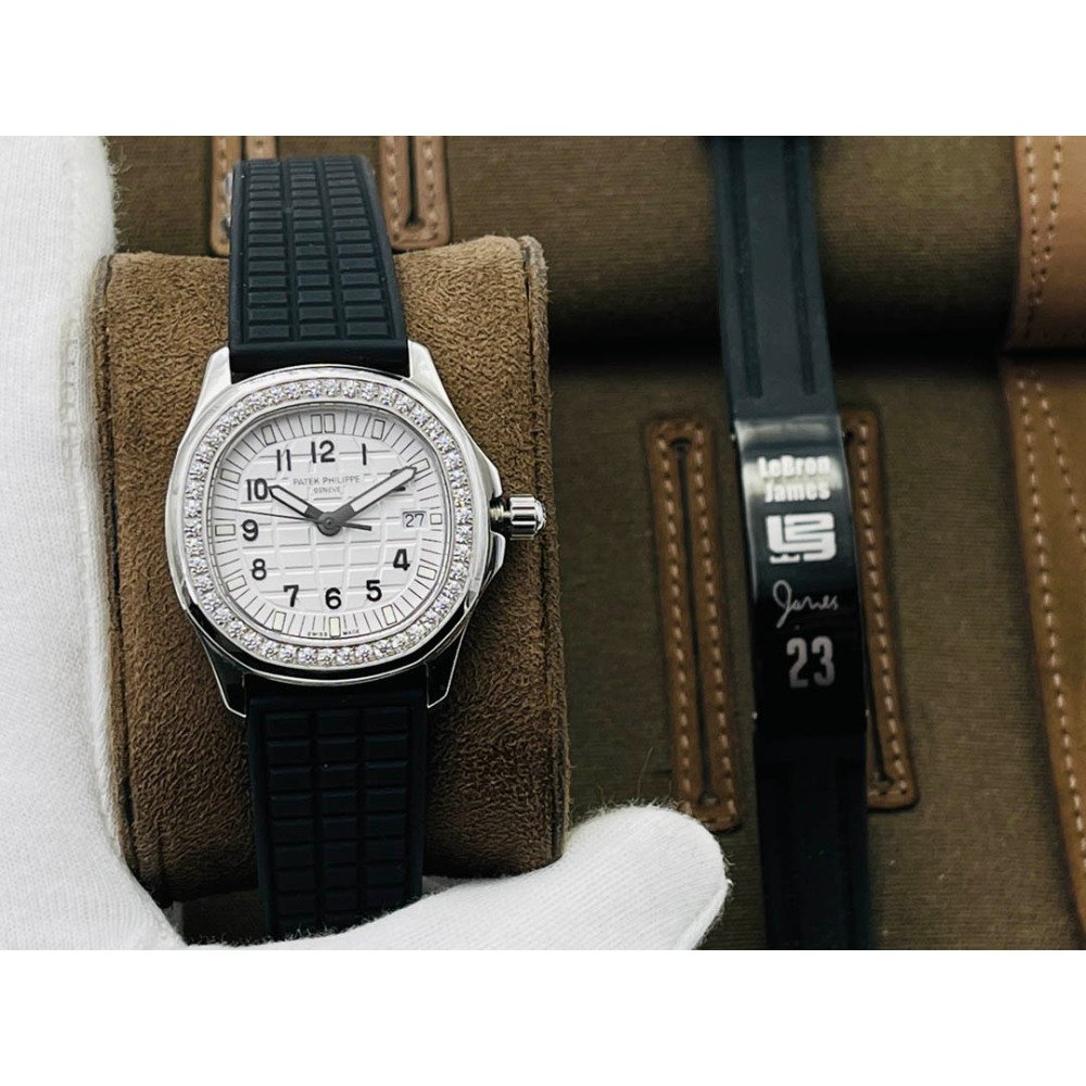 Patek Philippe Quartz Watch Size 35.6 * 9.5 mm