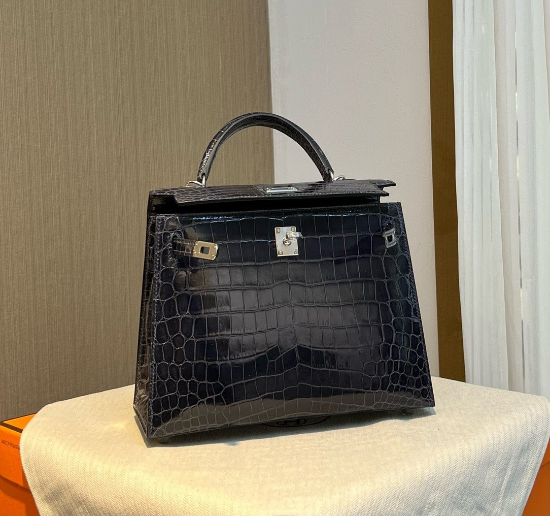 KL25 Midnight Blue High Gloss Silver Buckle Hermès Handbag