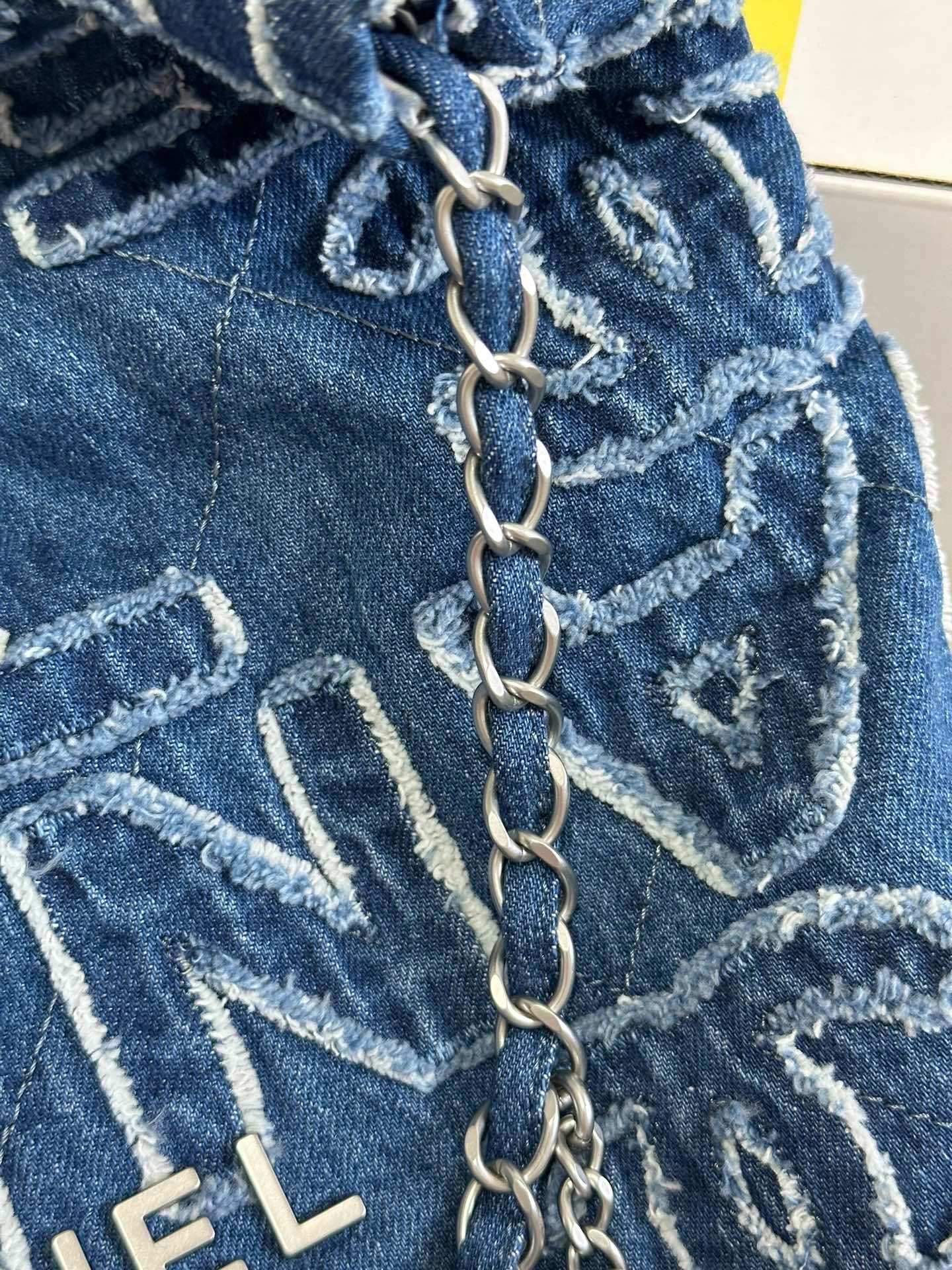 Chanel 24A 22Bag medium denim garbage bag AS3261W1080
