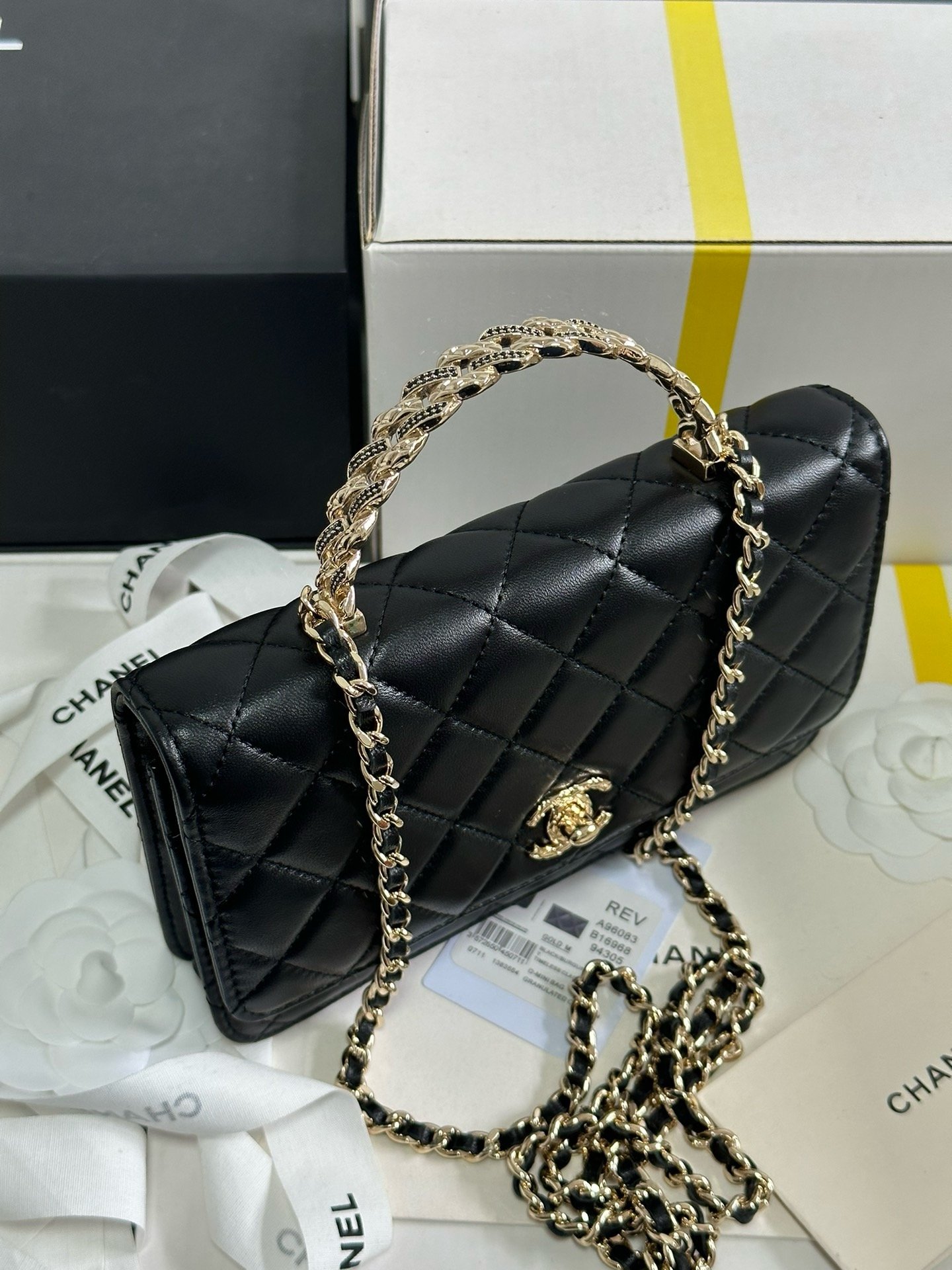 Chanel 24A Workshop hand withdrawal woc 96083W700